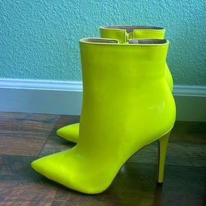 Azalea Wang 'Paulina' Neon Yellow Patent Booties